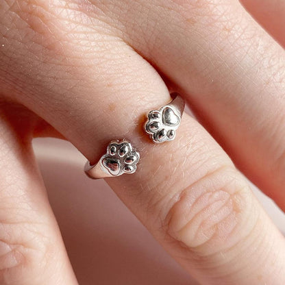 Paw Hug Ring
